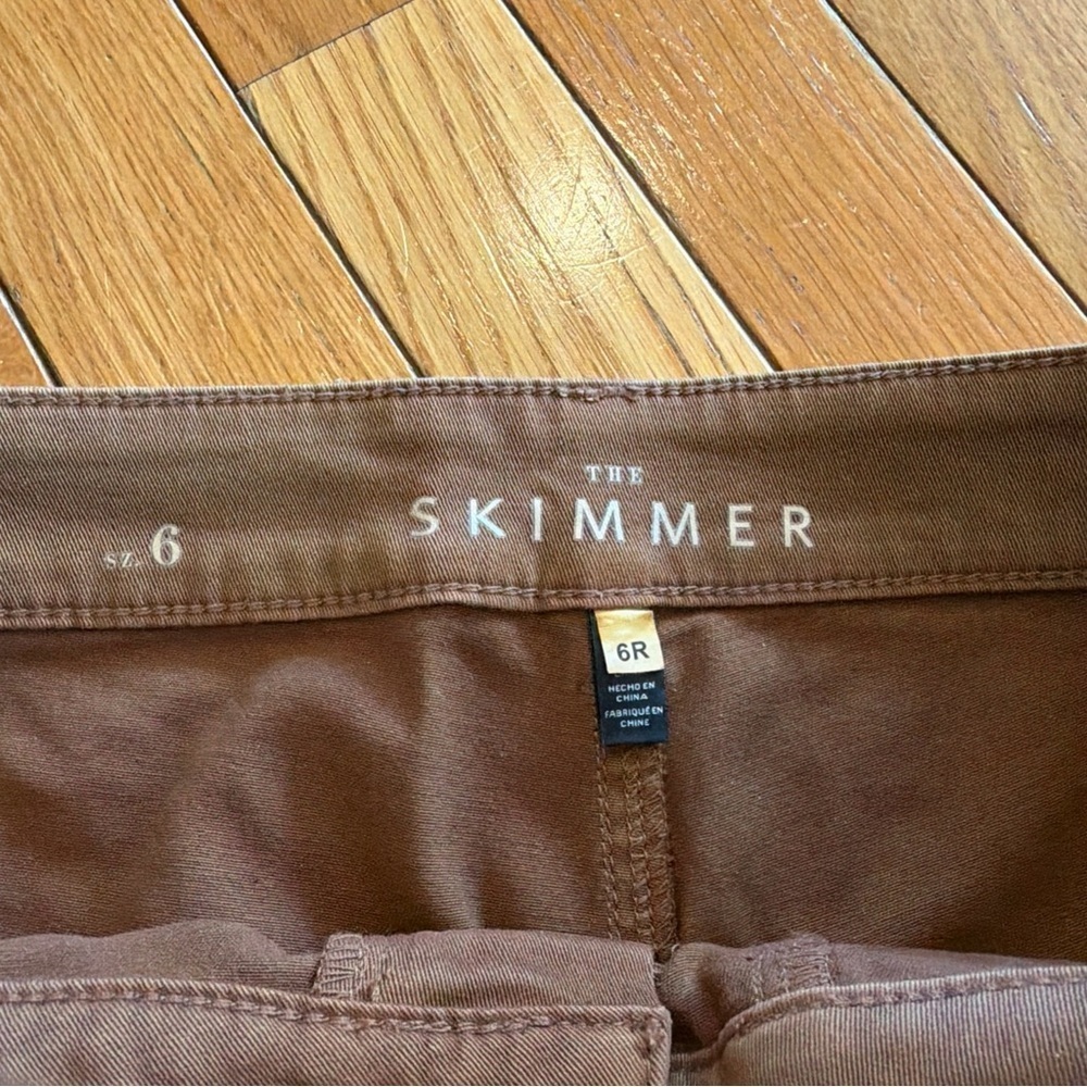 2 Pairs White House Black Market WHBM Skimmer Dark Red Rust & Brown Pants Sz 6 - Picture 3 of 9